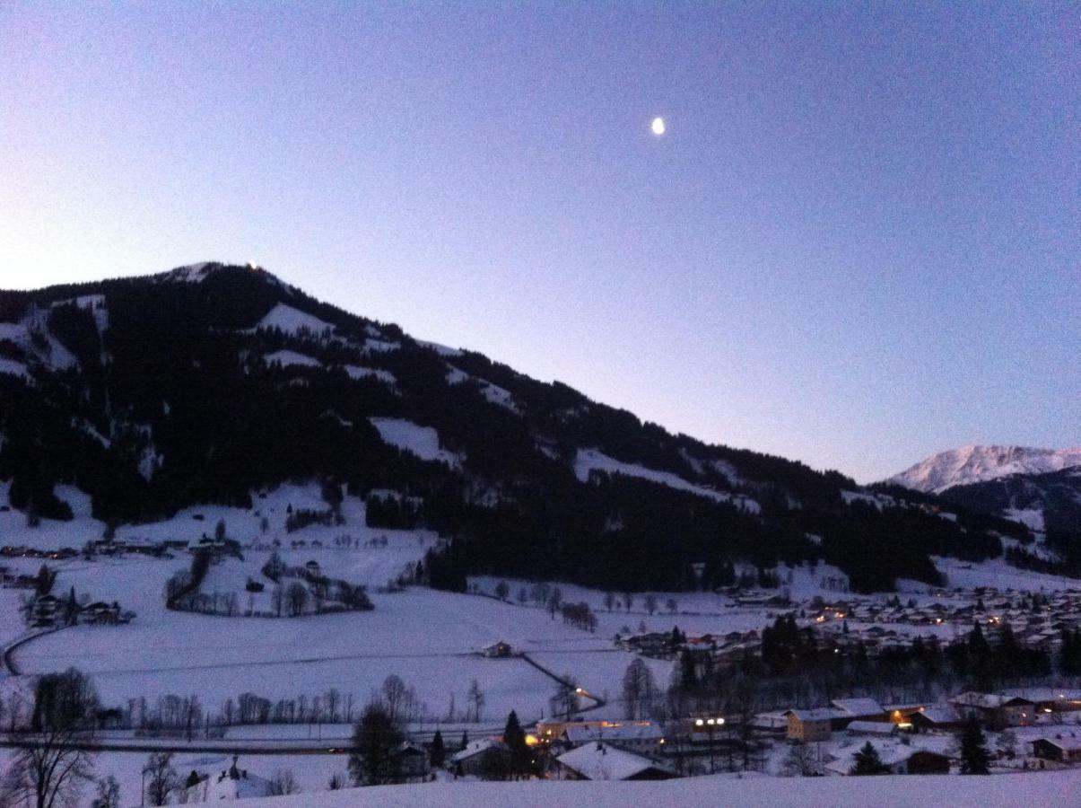 Appartamento Haus Waldhof Brixen im Thale Esterno foto